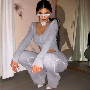 The K Label asymmetric set